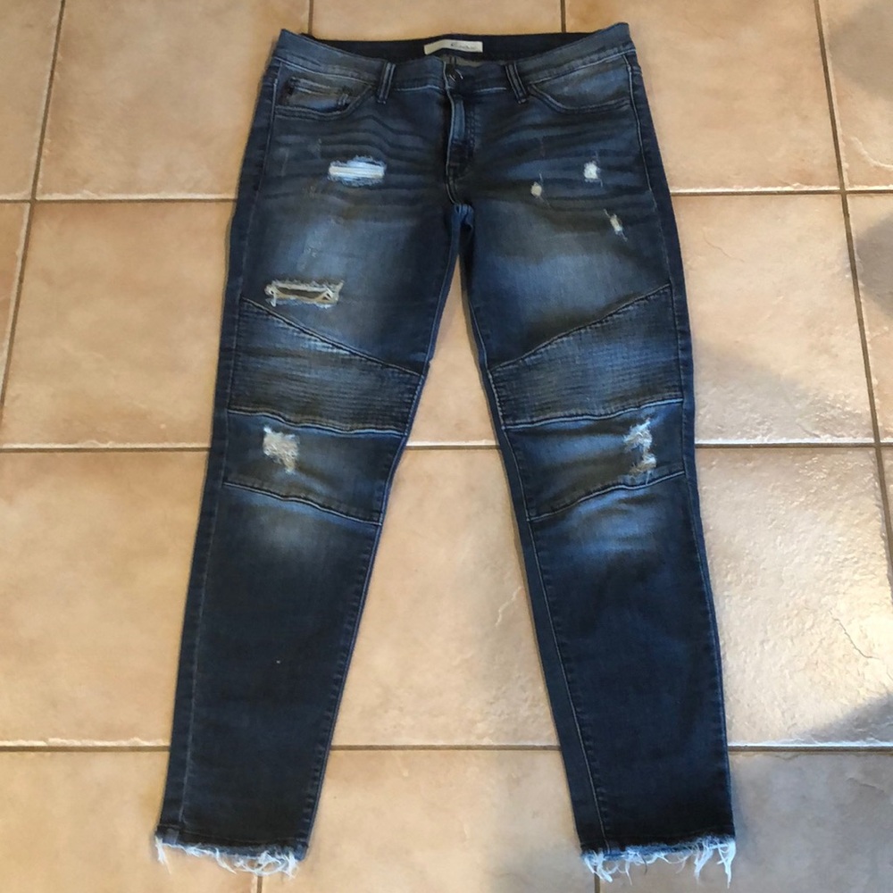 Kancan distressed moto Jean